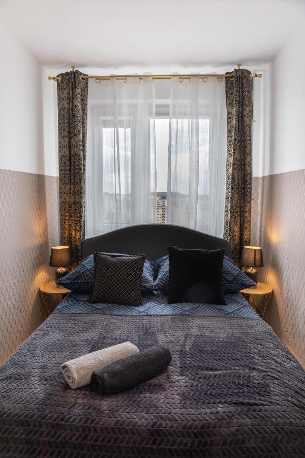 Clicktheflat Conrada Apart Rooms Warsaw Exterior photo